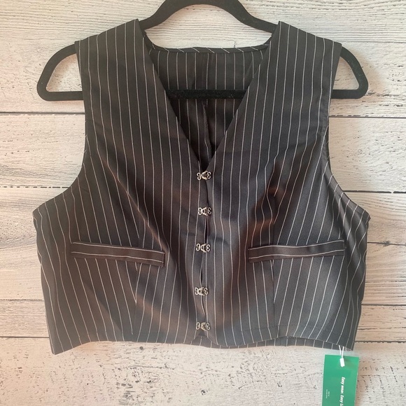 Beautiful little lined vest with hook fastener - Picture 2 of 6